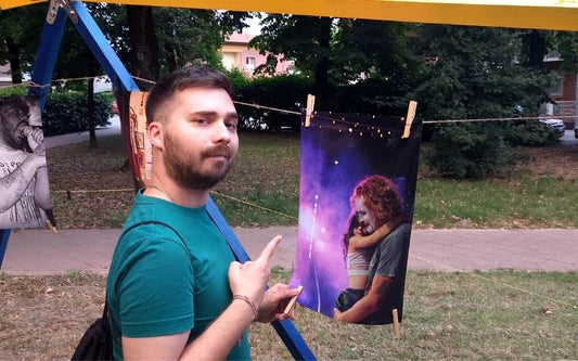 Paul con la foto in gara